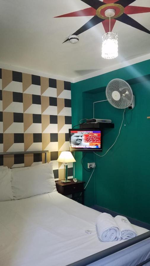 לונדון City View Hotel Roman Road מראה חיצוני תמונה